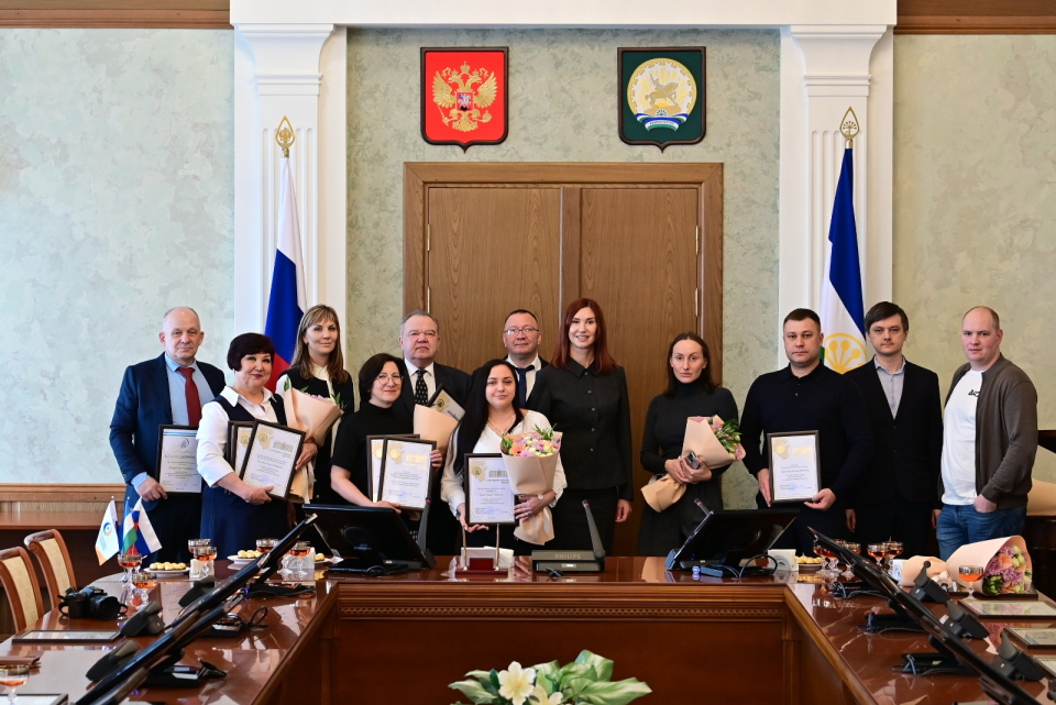 Торжественная церемония награждения партнёров и друзей представительства Ассамблеи народов Евразии и Африки прошла в Башкортостане