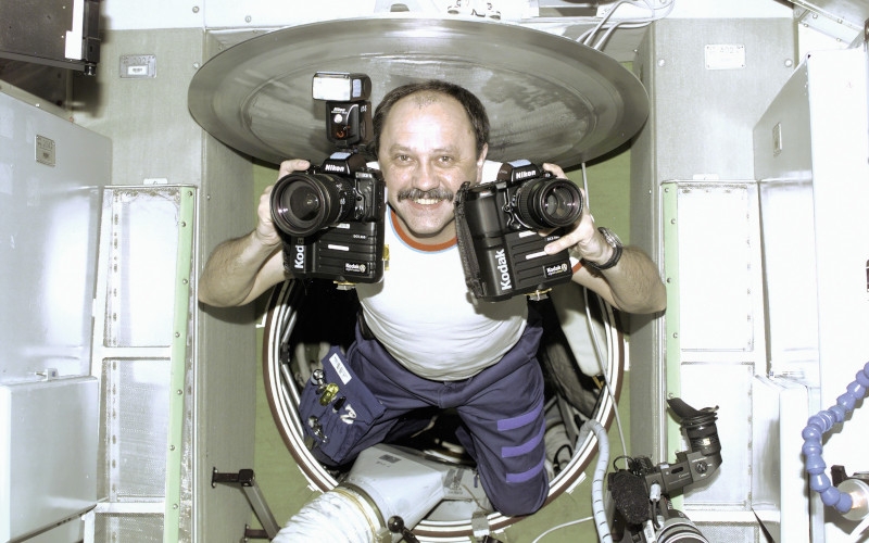 Счастье летать. К Дню космонавтики – интервью с космонавтом Юрием Усачевым