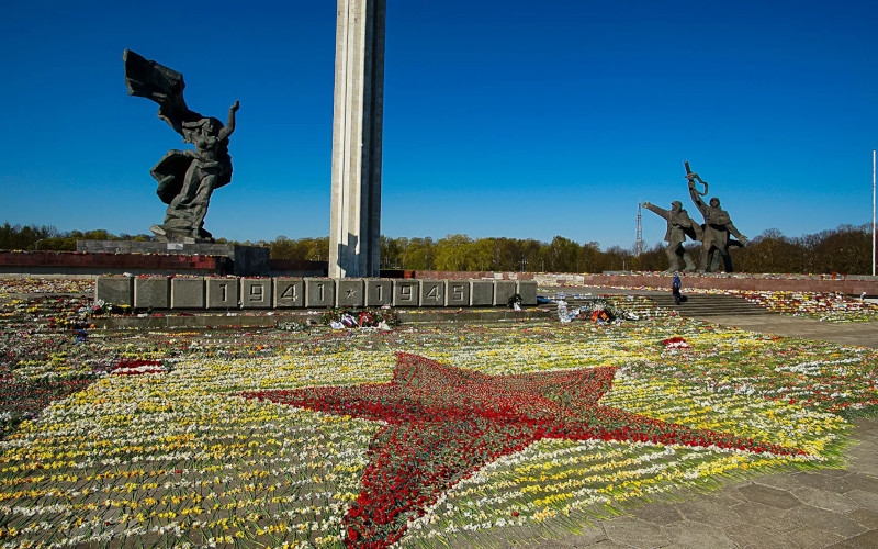 Sputnik. Красная армия потеряла на войне 12 миллионов солдат: Евразия помнит, забыть невозможно