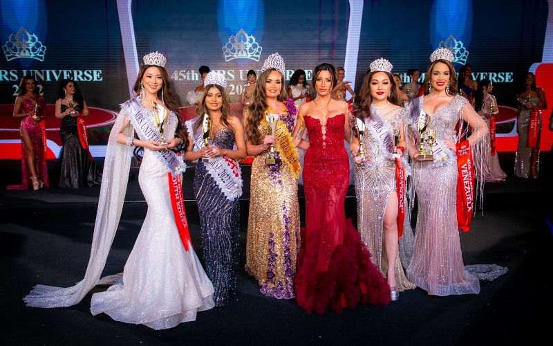 "Mrs. Universe": "Happiness smells of Flowers, Warmth ... Shanezhki!"