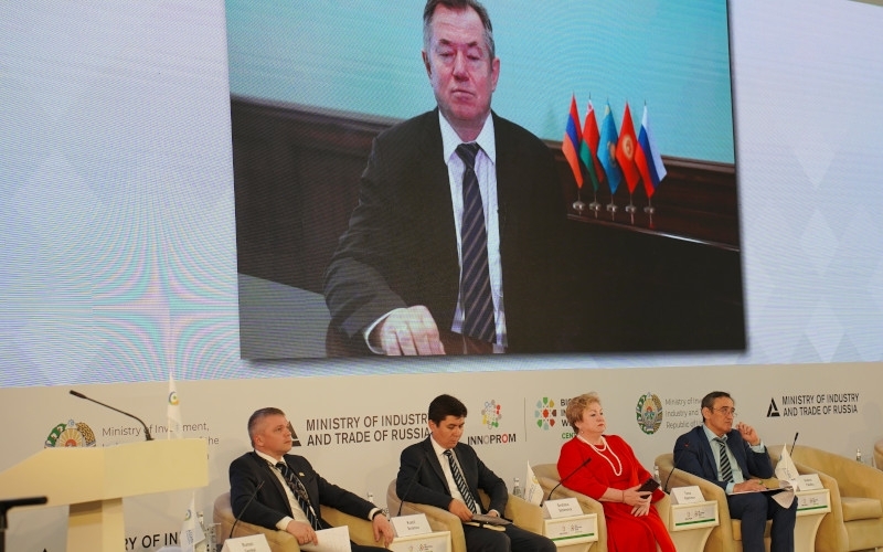 Svetlana Smirnova “From Trust in People to Trust in Economies, Nations and States”