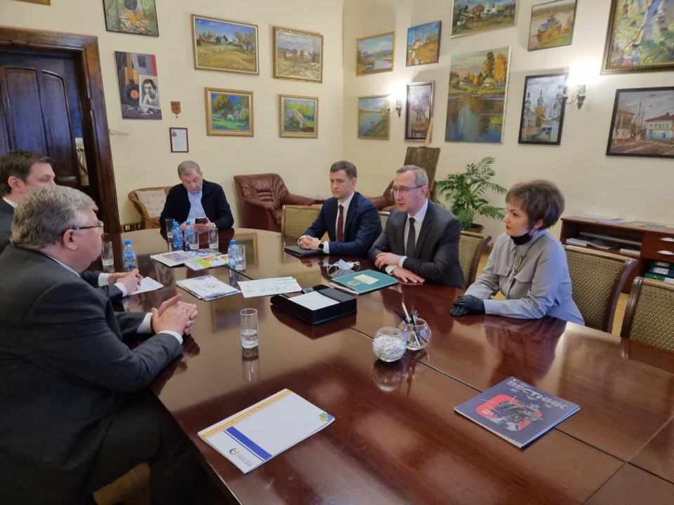 Генеральный секретарь Андрей Бельянинов обсудил с губернатором Калужской области Владиславом Шапшой активизацию сотрудничества