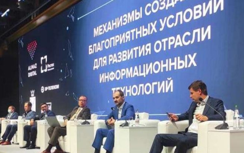 RUБЕЖ: Проект «Наше будущее. Новые лица» представлен в Саратове