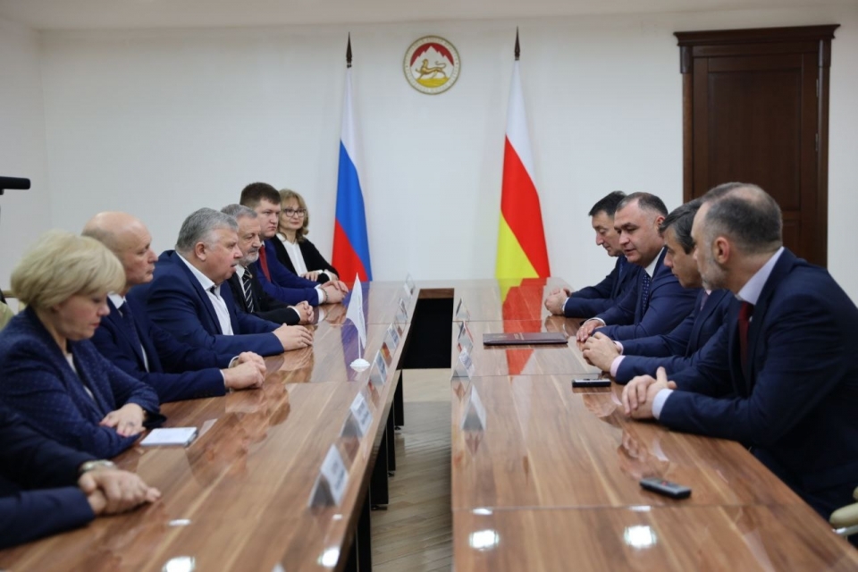 Визит делегации Ассамблеи народов Евразии в Южную Осетию