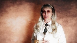 Документальный фильм «Мать семнадцати спасённых» режиссера Елены Ковардаковой